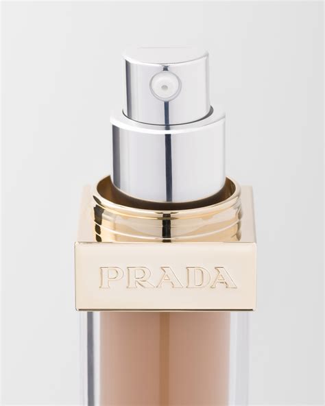 prada foundation review.